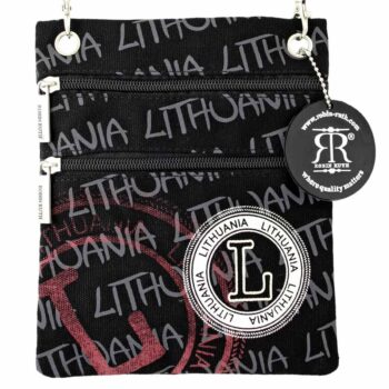 Juoda kaklo piniginė Lithuania iš arti su logotipu ir užtrauktukais