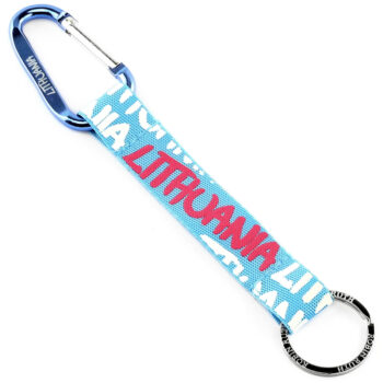 šviesiai mėlynas raktų pakabukas lithuania su karabinu ir raudonu užrašu