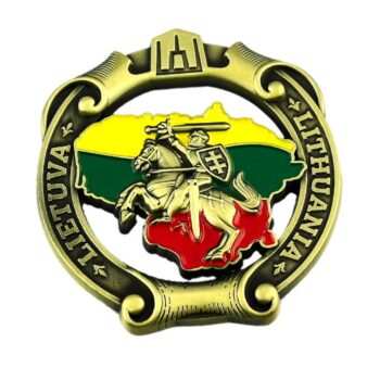 Metalinis magnetas su Vyčiu ir trispalve ant pakuotės – Lietuva suvenyras