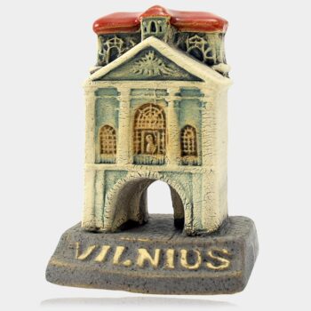 Rankų darbo keramikinės miniatiūros su Lietuvos miestais