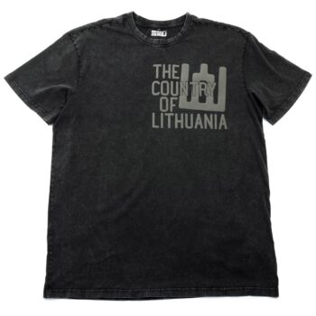 Juodi vintažiniai marškinėliai su užrašu „The Country of Lithuania“ ir Gedimino stulpais
