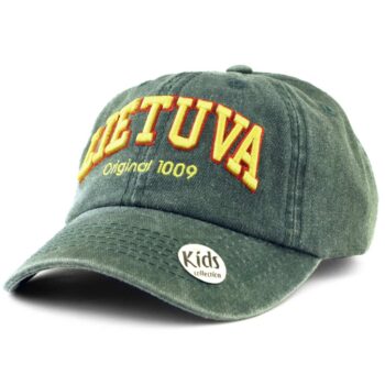 Vaikiška žalia kepurė su Lietuva 1009 siuviniu, vaizdas iš priekio